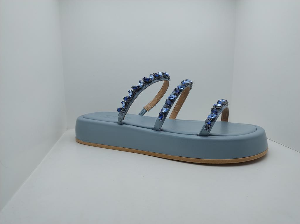 Flat Form - Amora